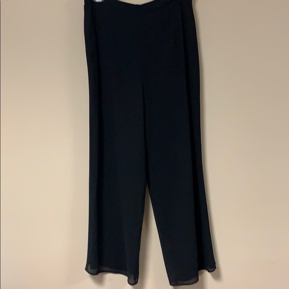 Two Piece Vintage pant and Top Set - Picture 2 of 7